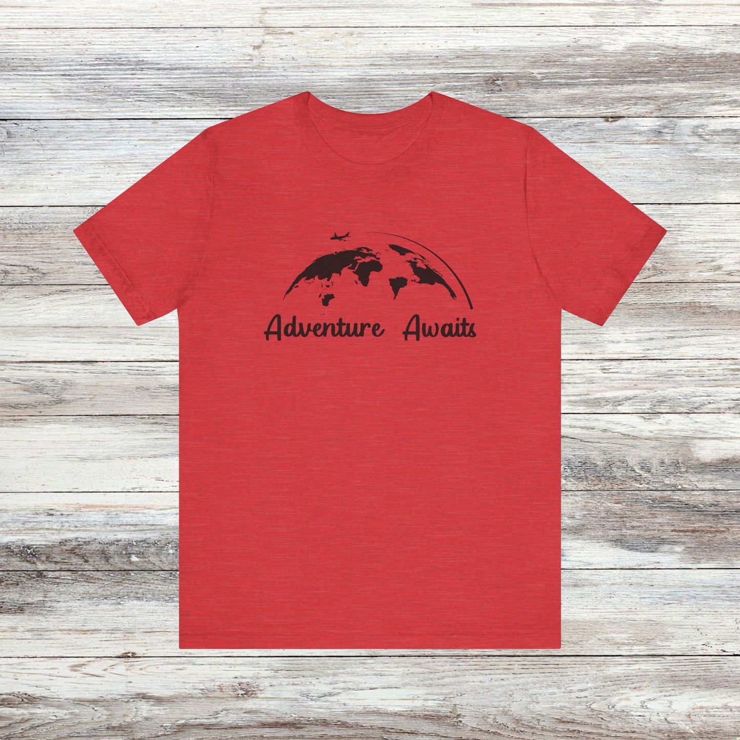 Globetrotter T-Shirt: Adventure Awaits
